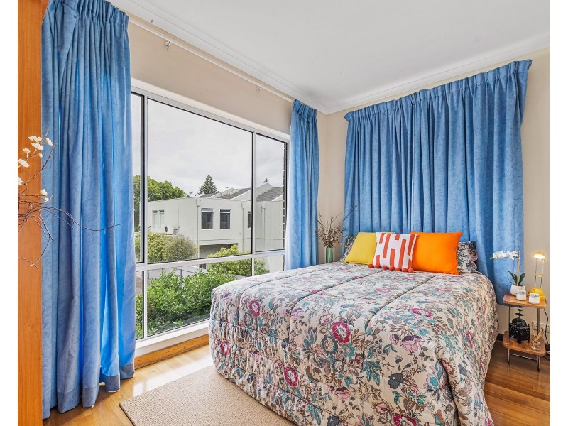 1/36-37 Esplanade, Victor Harbor SA 5211