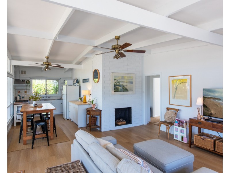 7 Montpelier Tce, Port Elliot SA 5212