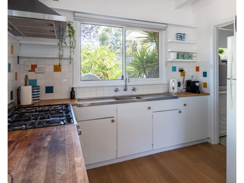 7 Montpelier Tce, Port Elliot SA 5212