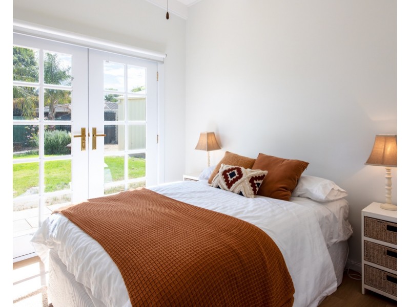 7 Montpelier Tce, Port Elliot SA 5212