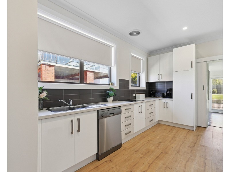 12 Cudmore Road, Mccracken SA 5211