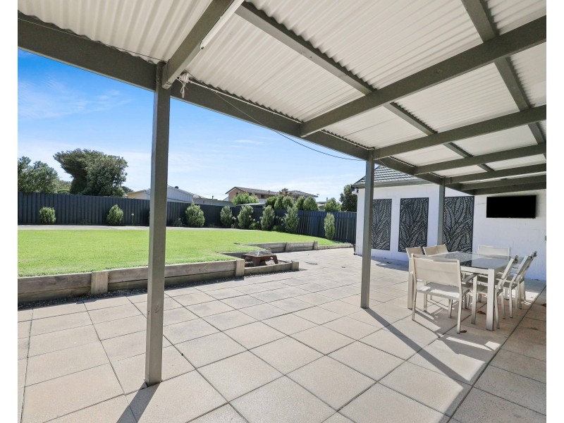 12 Cudmore Road, Mccracken SA 5211