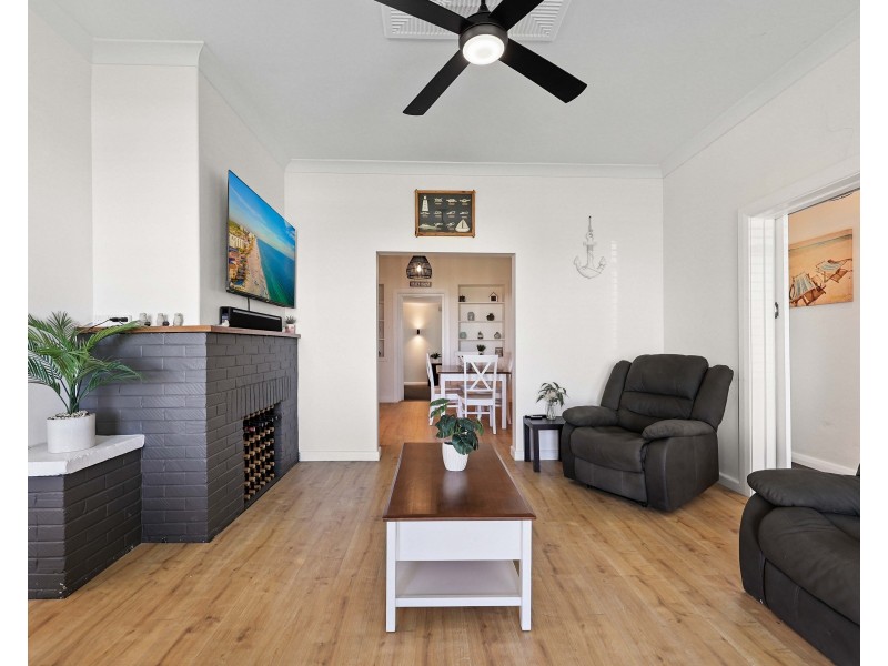 12 Cudmore Road, Mccracken SA 5211