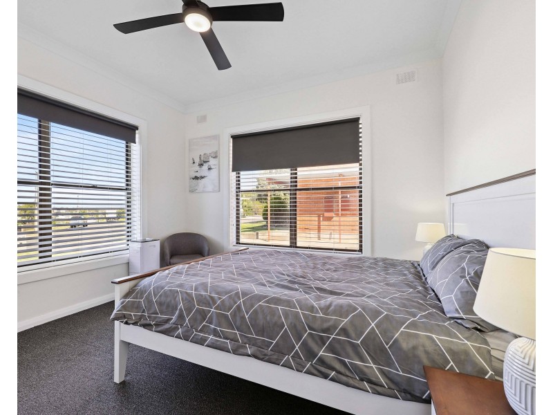 12 Cudmore Road, Mccracken SA 5211