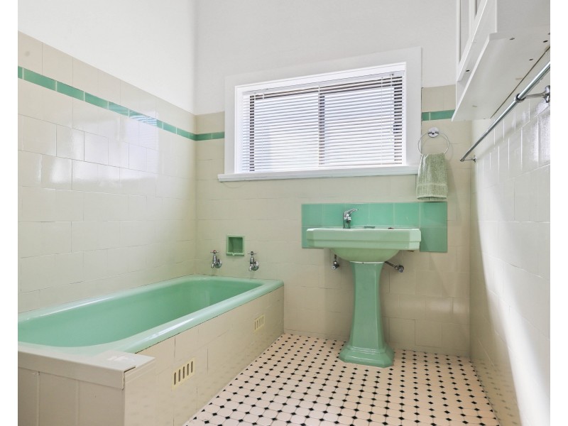 12 Cudmore Road, Mccracken SA 5211