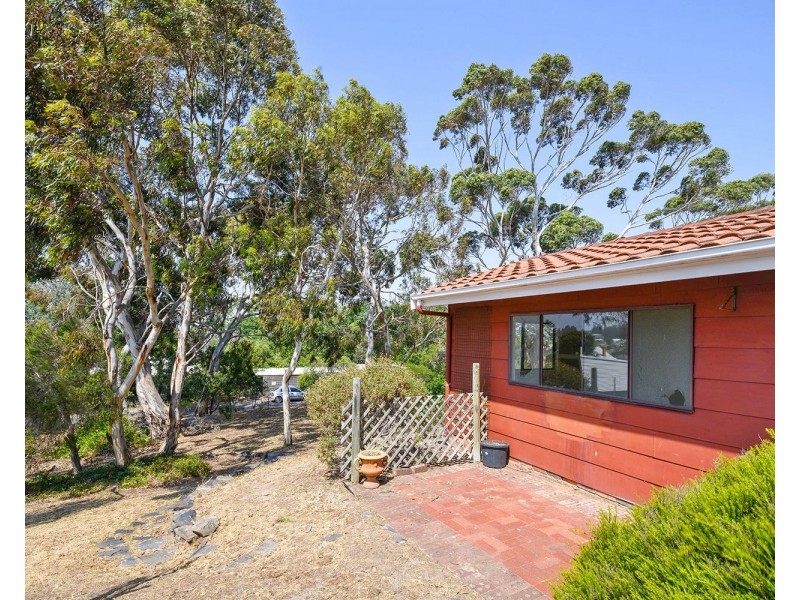 35 Grantley Avenue, Victor Harbor SA 5211