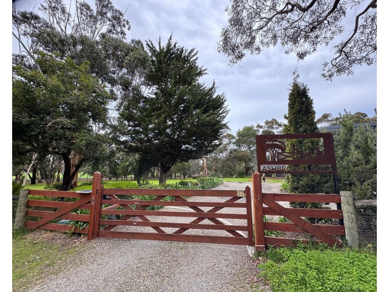 9 Fuller East Road, Victor Harbor SA 5211