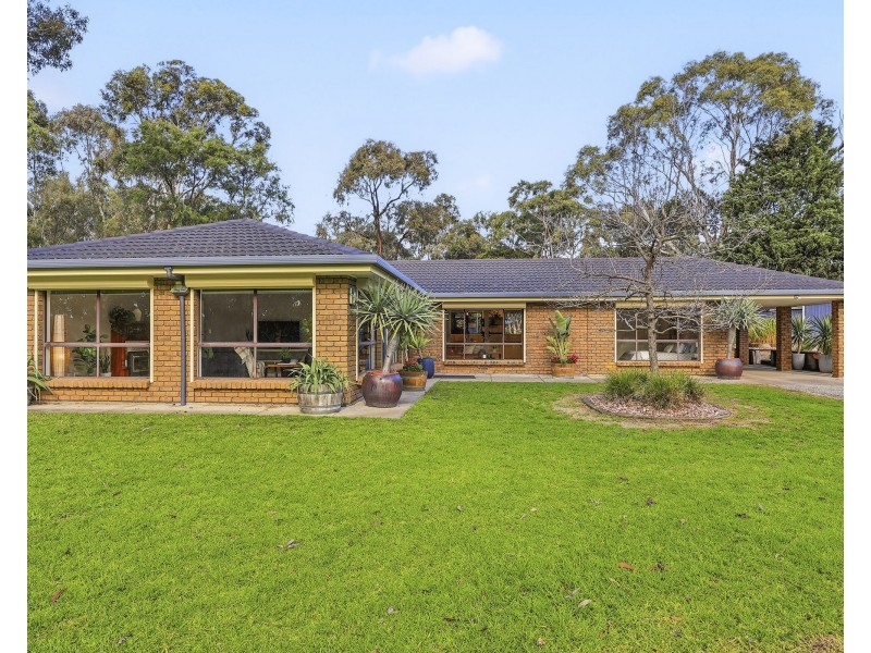 9 Fuller East Road, Victor Harbor SA 5211