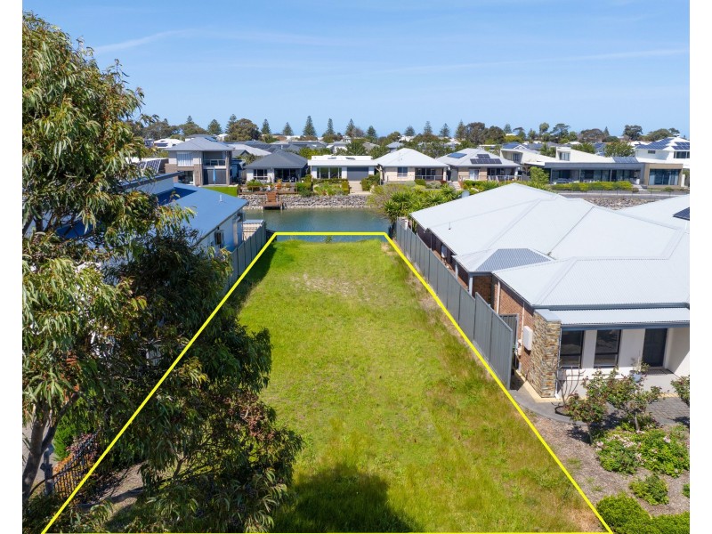 Alment 90/22 Malen Avenue, Victor Harbor SA 5211
