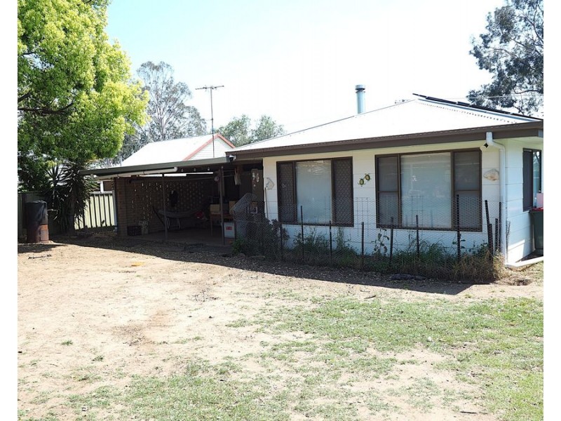 27 Stewart Avenue, Warialda NSW 2402