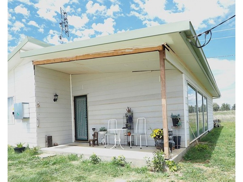 29 Moore Street, Bingara NSW 2404