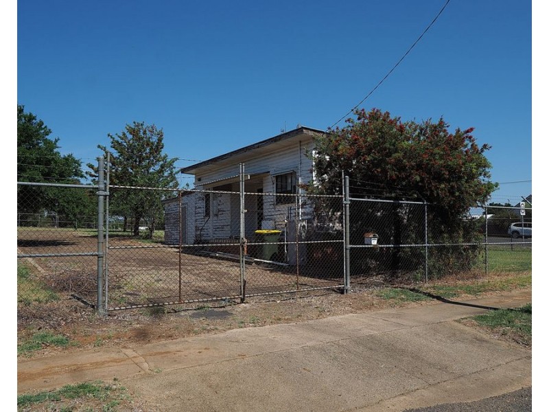 122 Maitland Street, Bingara NSW 2404