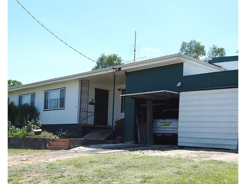 38 Holden Street, Warialda NSW 2402