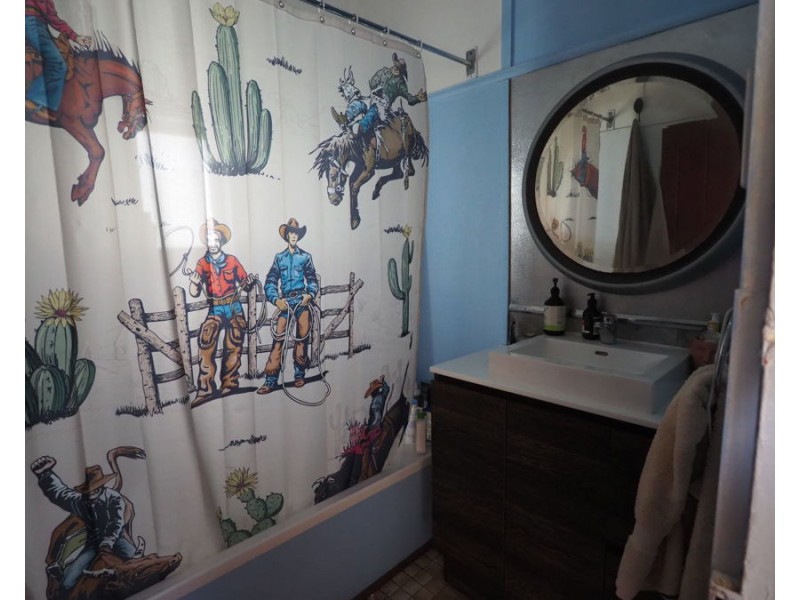 2 Railway Parade, Warialda Rail NSW 2402