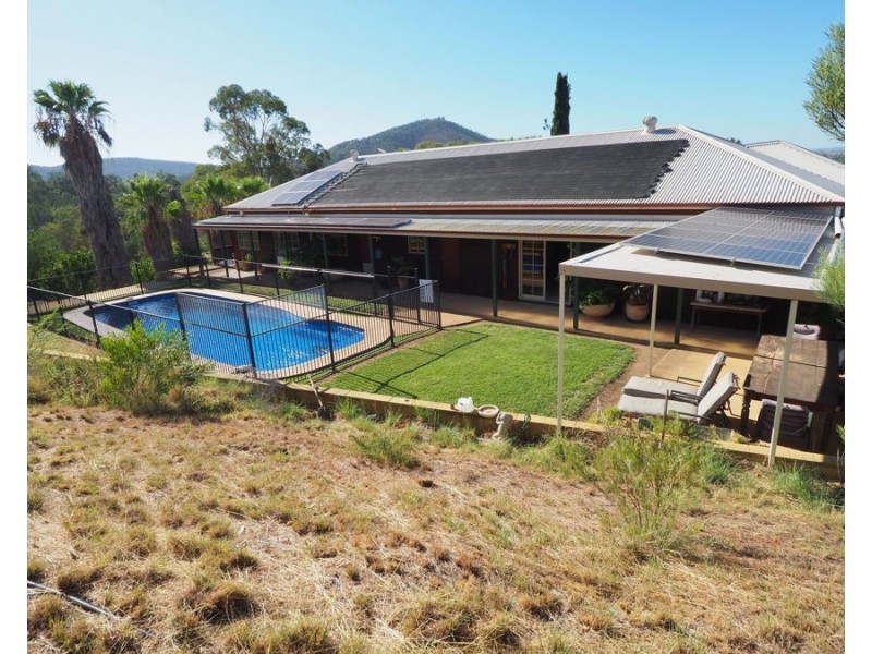 8 White Street, Bingara NSW 2404