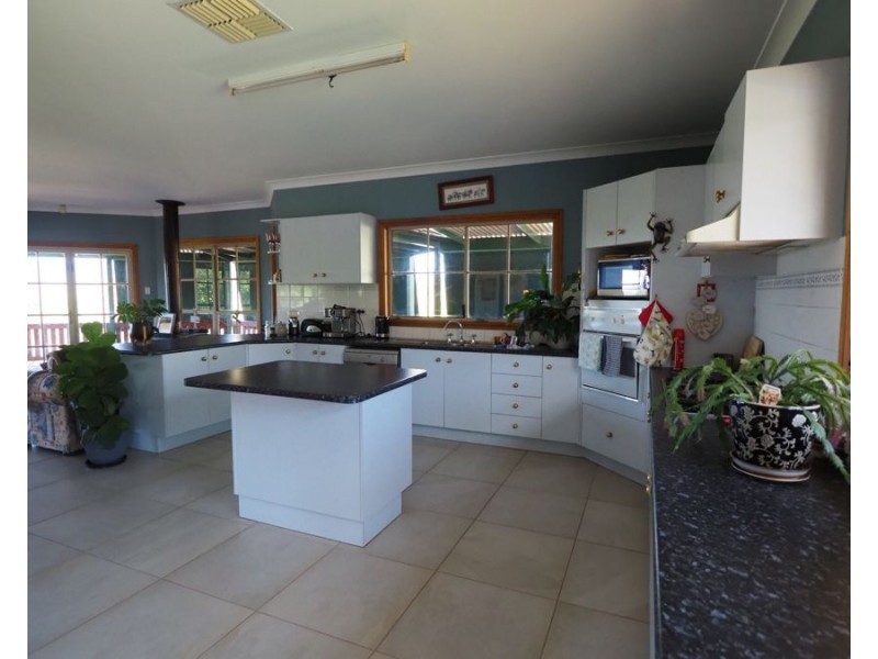 8 White Street, Bingara NSW 2404