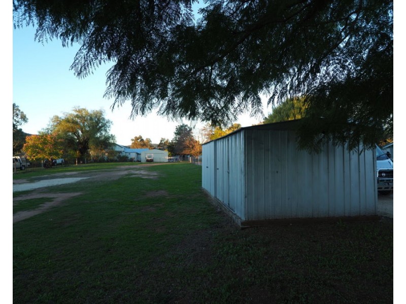 15 Bombelli Street, Bingara NSW 2404