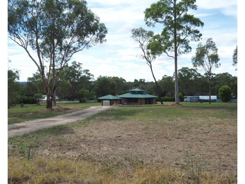 87 Queen Street, Warialda NSW 2402