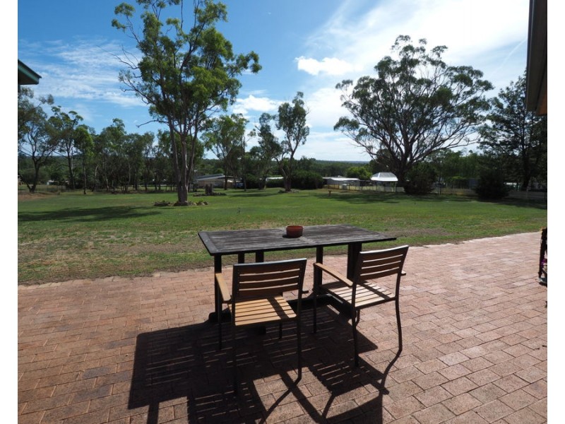 87 Queen Street, Warialda NSW 2402