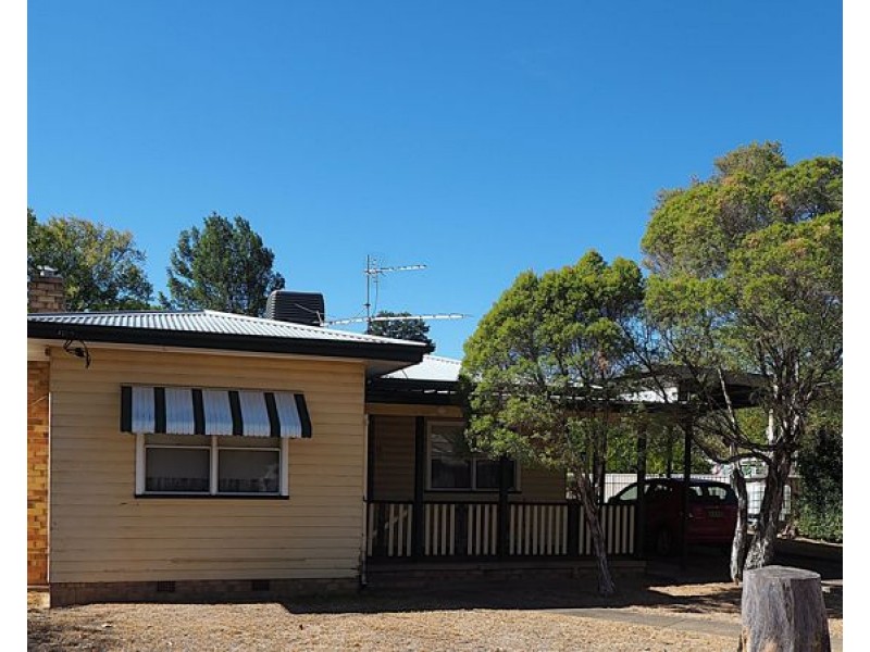 13 Frazer Street, Bingara NSW 2404