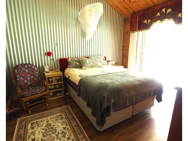 8 East Street, Bingara NSW 2404