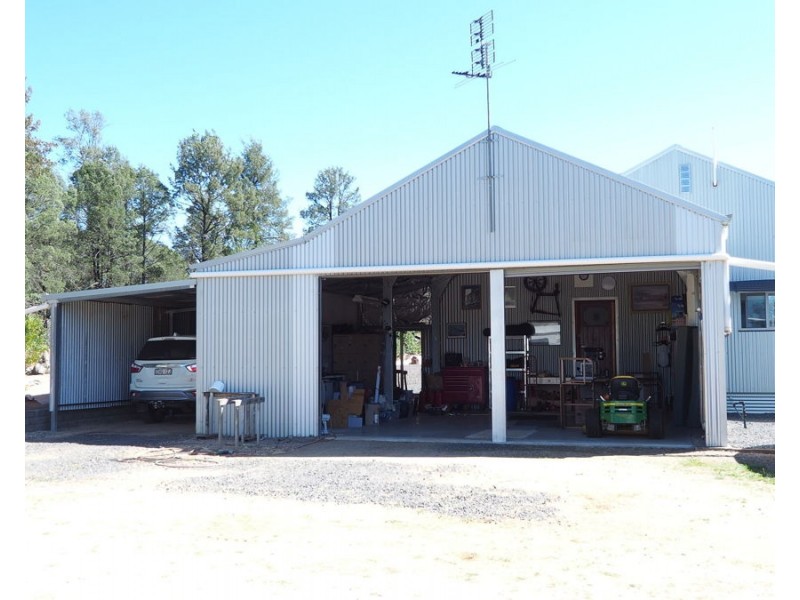 8 East Street, Bingara NSW 2404