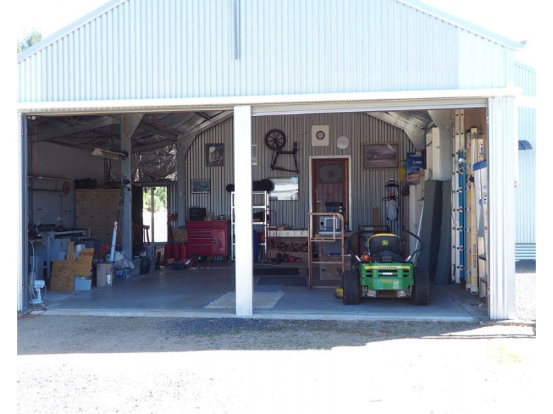 8 East Street, Bingara NSW 2404
