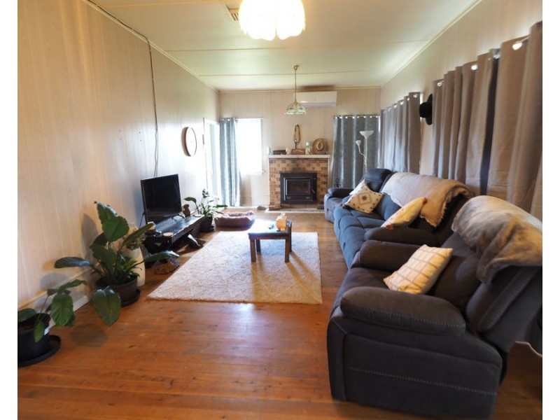 83 Cunningham Street, Bingara NSW 2404