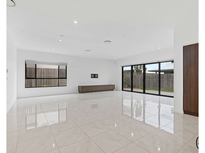 156 Splendour Street, Rochedale QLD 4123