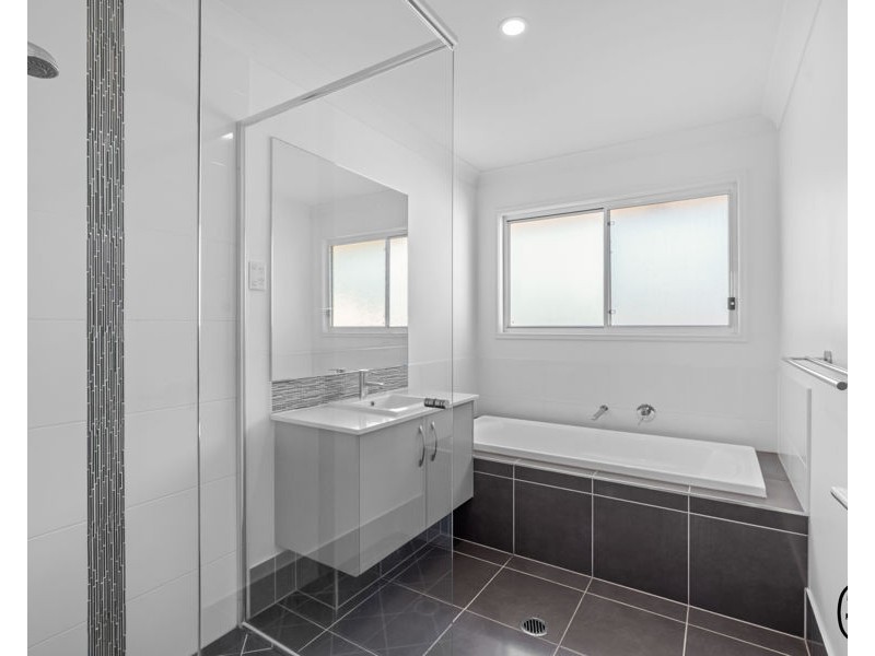 25 Wyatt Crescent, Mango Hill QLD 4509