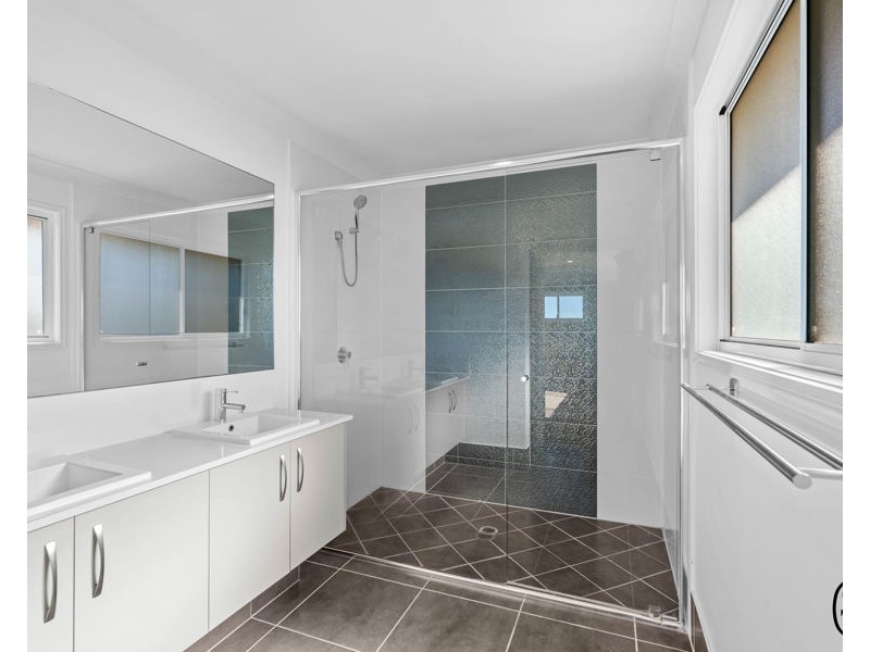 25 Wyatt Crescent, Mango Hill QLD 4509