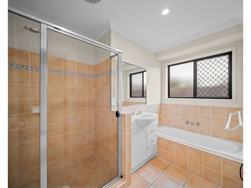 5 Killarney Place, Parkinson QLD 4115