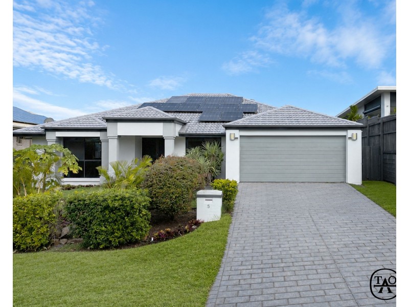 5 Applegum Crescent, Thornlands QLD 4164