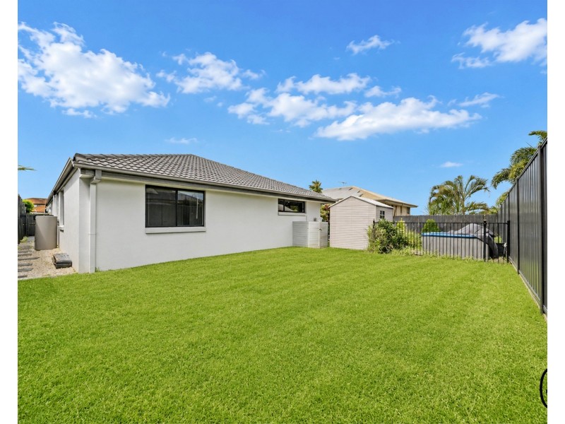5 Applegum Crescent, Thornlands QLD 4164