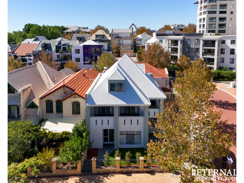 18 Haig Park Circle, East Perth WA 6004