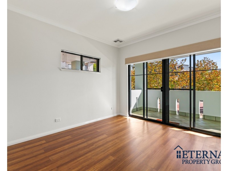 18 Haig Park Circle, East Perth WA 6004