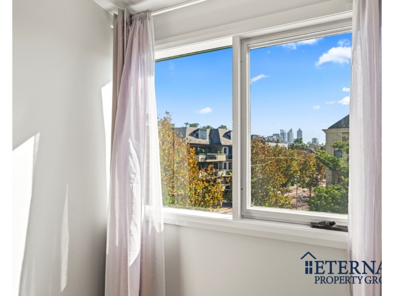 18 Haig Park Circle, East Perth WA 6004