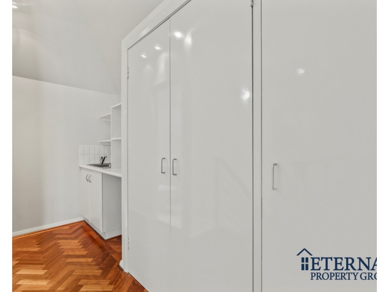 18 Haig Park Circle, East Perth WA 6004