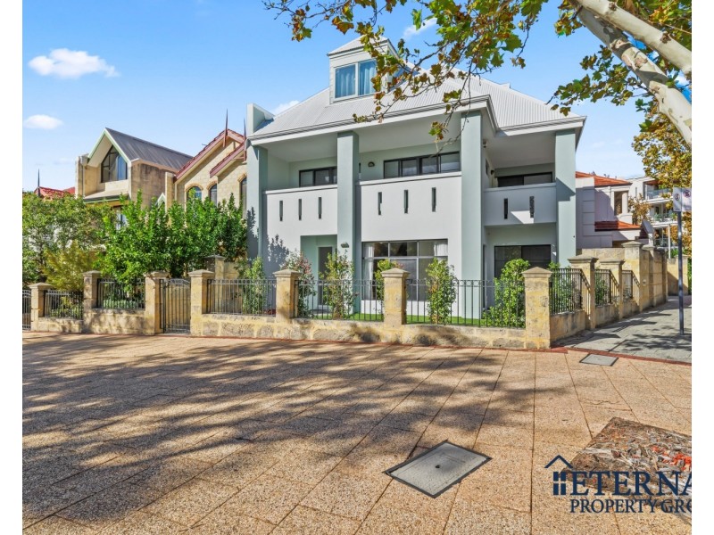 18 Haig Park Circle, East Perth WA 6004