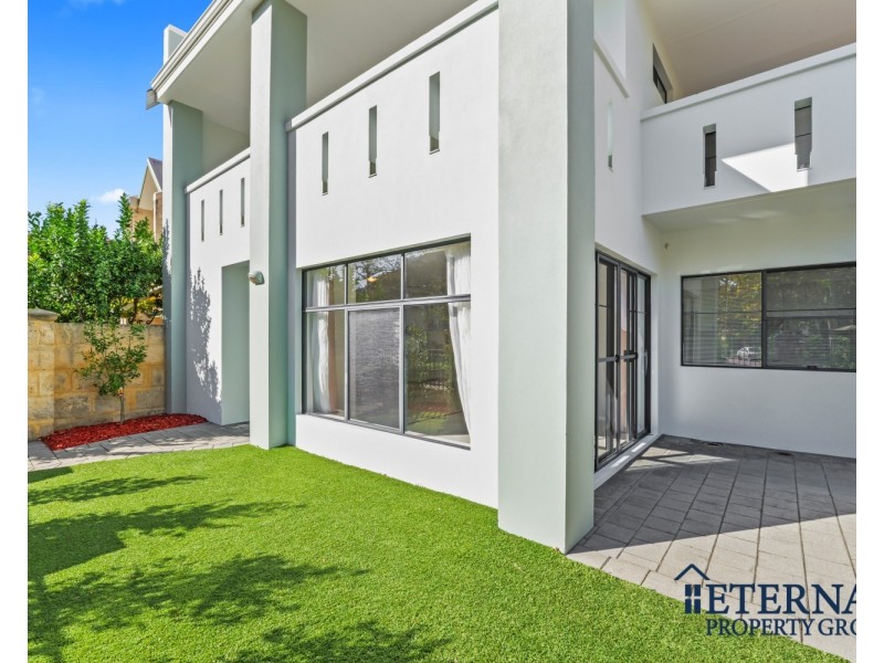18 Haig Park Circle, East Perth WA 6004