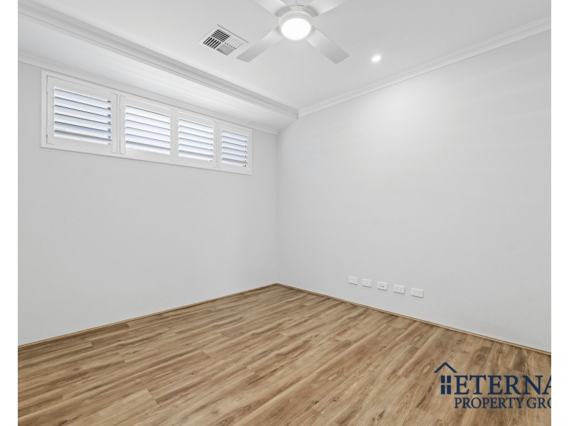4 Calidris Crescent, Harrisdale WA 6112