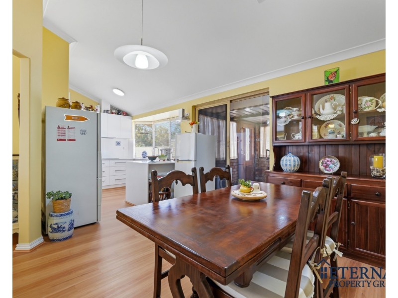 13 Hybanthus Road, Riverton WA 6148