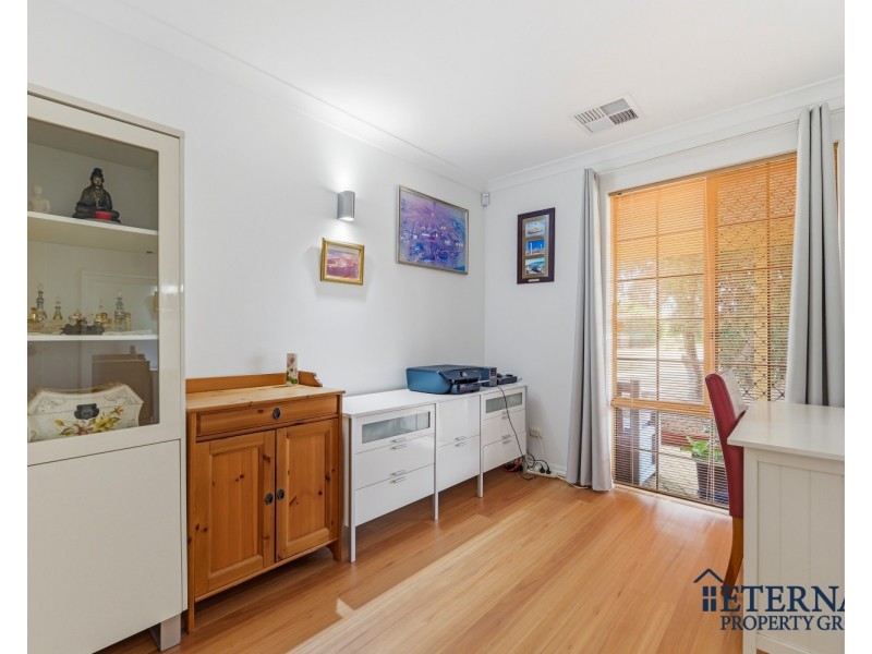 13 Hybanthus Road, Riverton WA 6148