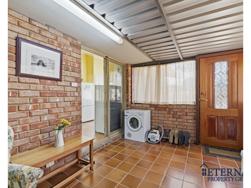 13 Hybanthus Road, Riverton WA 6148