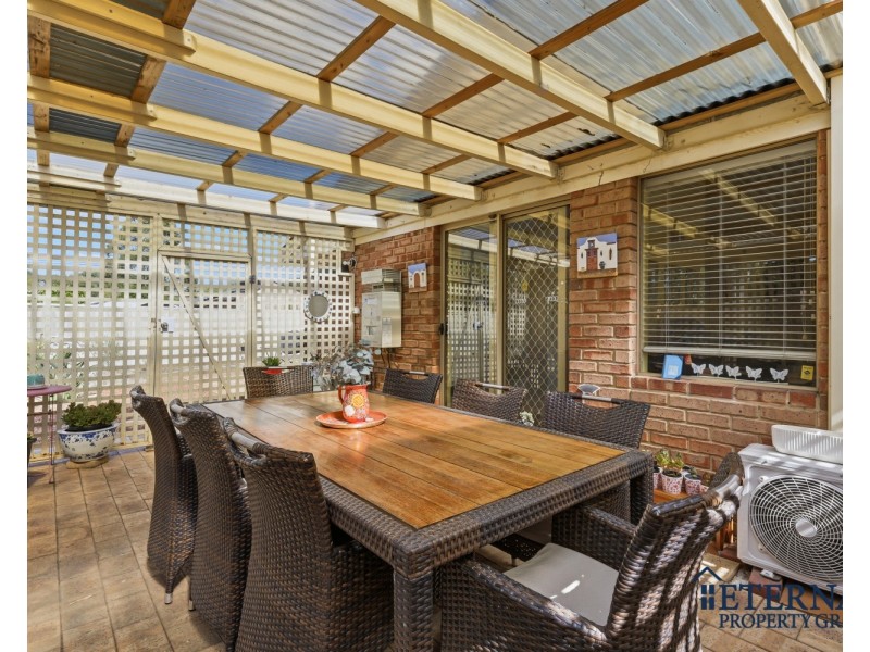 13 Hybanthus Road, Riverton WA 6148