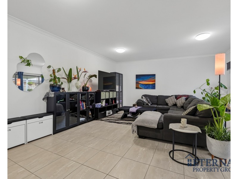 15 Castello Crescent, Byford WA 6122