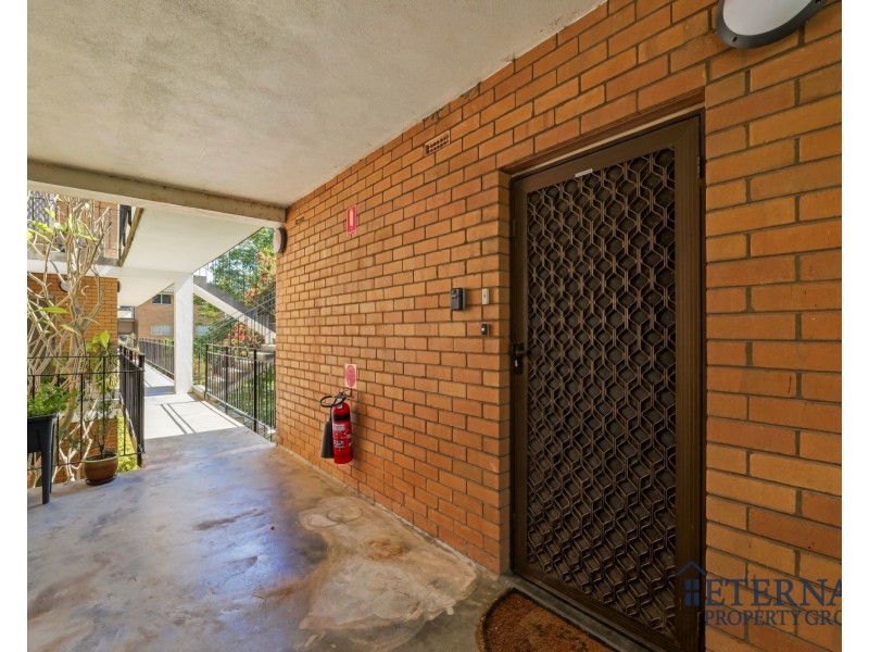 8/23 Osborne Road, East Fremantle WA 6158