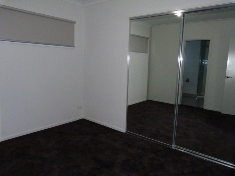 30 ELLAROO CIRCUIT, Clyde North VIC 3978