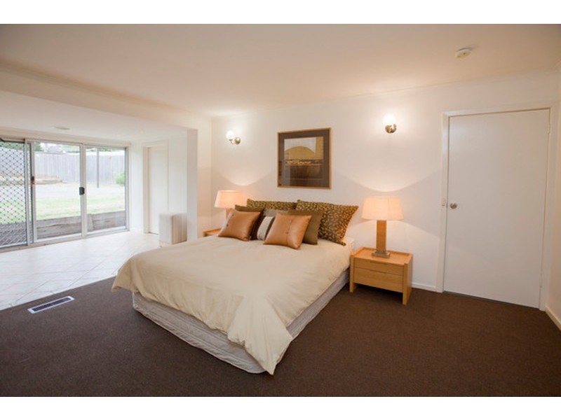 23 Allison Avenue, Eumemmerring VIC 3177