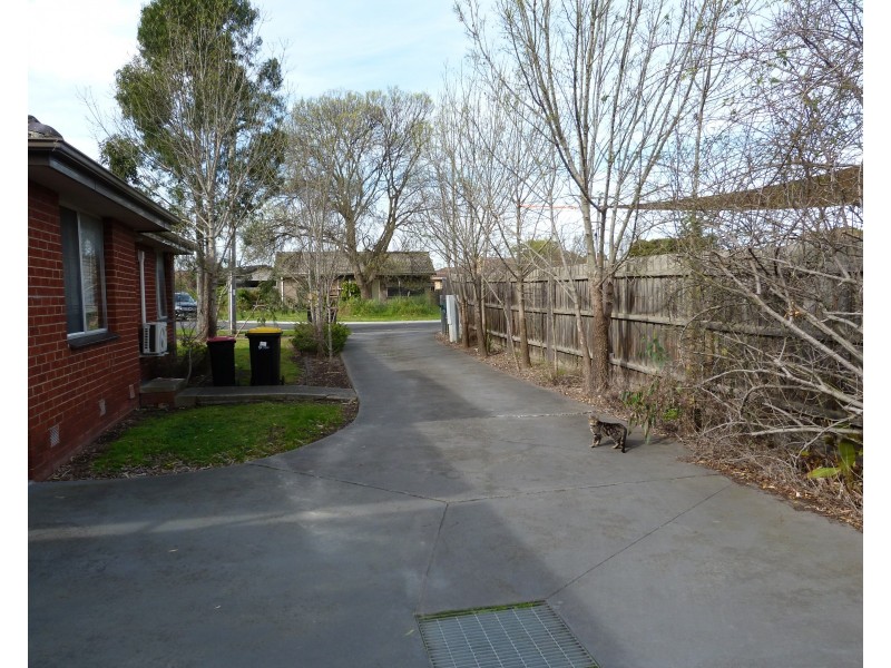 3/90 Burden Street, Springvale South VIC 3172